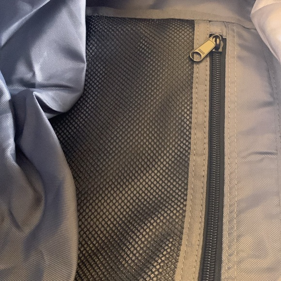 Weekender Bags for Women Personal Item Travel Duffel Shoulder Bag  NWOT - Picture 10 of 12